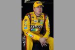 Kyle Busch wartet auf seinen Gibbs-Toyota