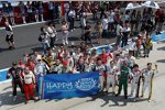 Familienfoto aller Fahrer zum 200. Rennen seit 2005