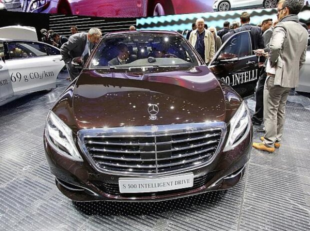 Mercedes-Benz S 500 Intelligent Drive Mercedes-Benz S 500 Intelligent Drive