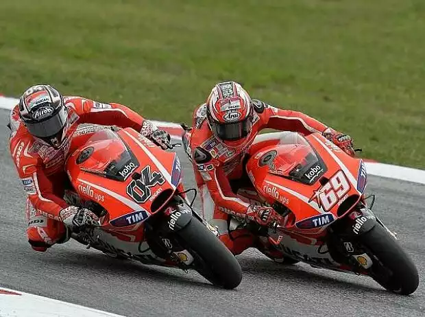 Nicky Hayden, Andrea Dovizioso Titel-Bild zur News: Nicky Hayden, Andrea Dovizioso