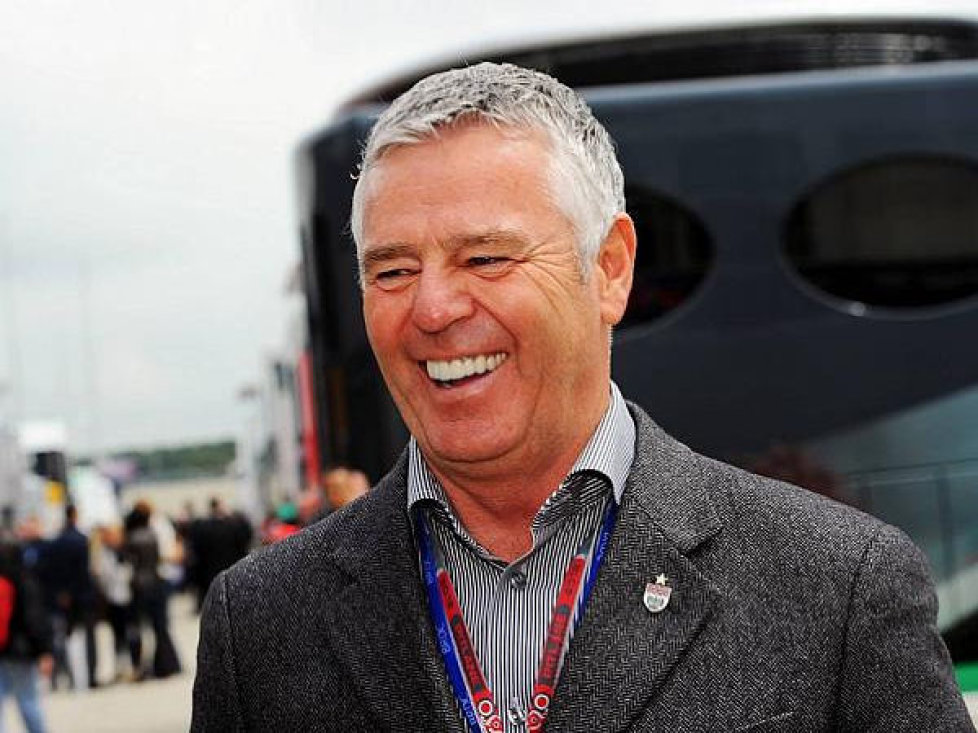 Derek Warwick