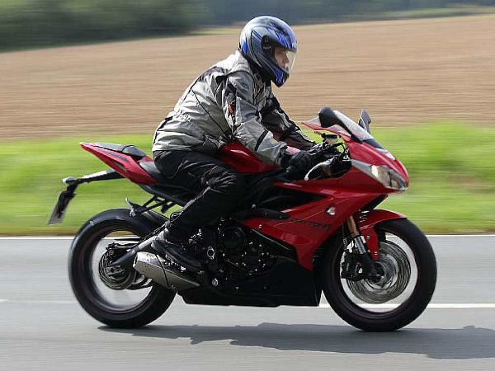 Triumph Daytona 675