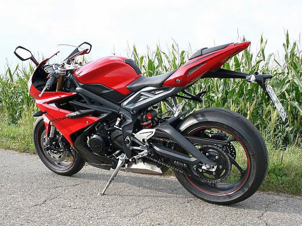 Triumph Daytona 675