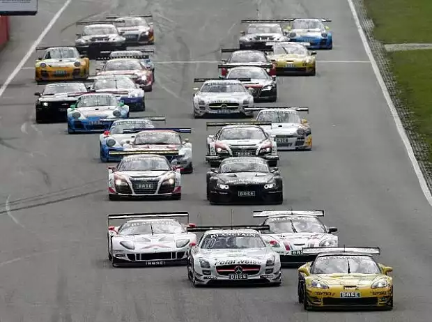 GT-Masters Titel-Bild zur News: GT-Masters