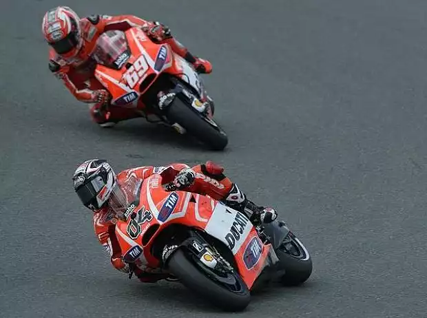 Nicky Hayden, Andrea Dovizioso Titel-Bild zur News: Nicky Hayden, Andrea Dovizioso