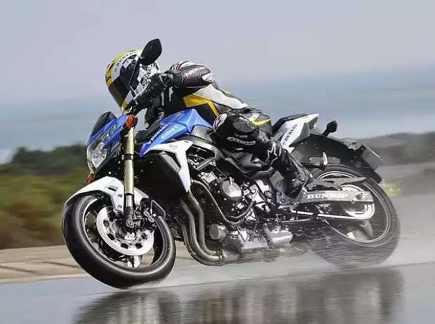 Dunlop Sportsmart 2 bei Nässe Titel-Bild zur News: Dunlop Sportsmart 2 bei Nässe