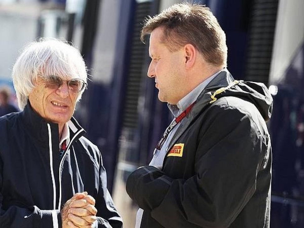 Bernie Ecclestone, Paul Hembery