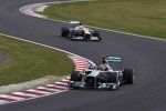 Lewis Hamilton (Mercedes) und Paul di Resta (Force India) 