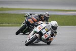 Romano Fenati vor Niklas Ajo 