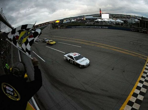 David Ragan David Ragan