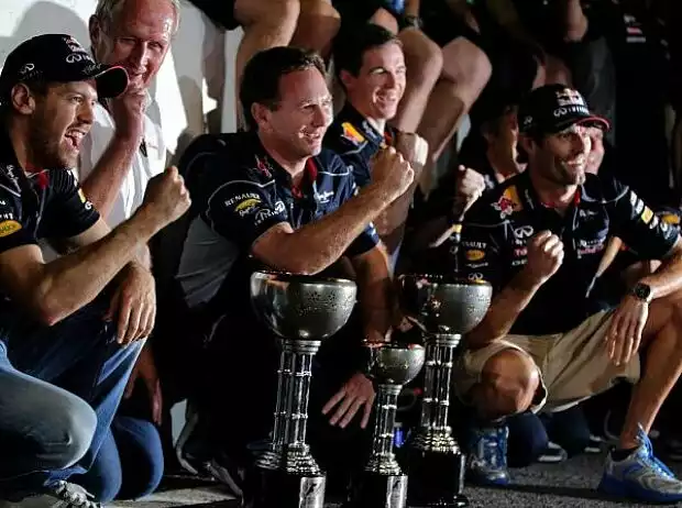 Sebastian Vettel, Christian Horner, Mark Webber Titel-Bild zur News: Sebastian Vettel, Christian Horner, Mark Webber