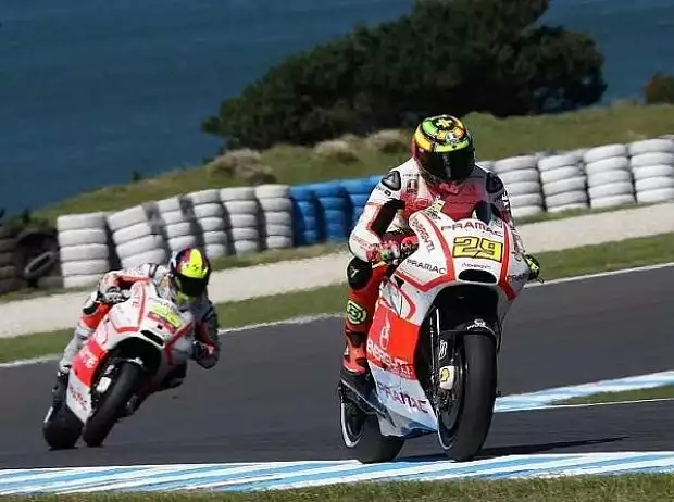 Titel-Bild zur News: Andrea Iannone, Yonny Hernandez