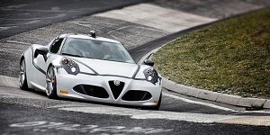 Der Alfa Romeo 4C maß sich erfolgreich an der Nordschleife