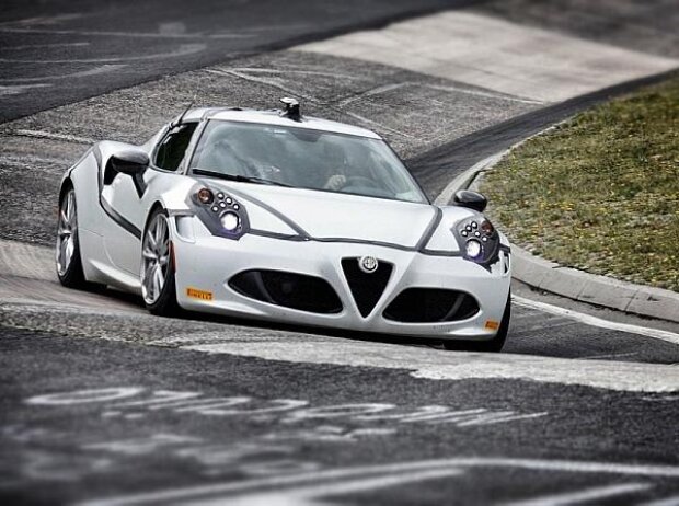 Alfa Romeo 4C auf dem Nürburgring Alfa Romeo 4C auf dem Nürburgring