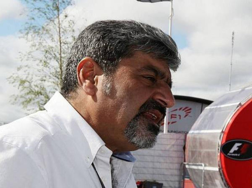 Vicky Chandhok