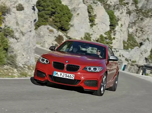 BMW 2er Coupé Titel-Bild zur News: BMW 2er Coupé
