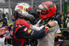 Bild zum Inhalt: Seriensiege und Saison-Triumphe: Vettel jagt Schumi-Rekorde