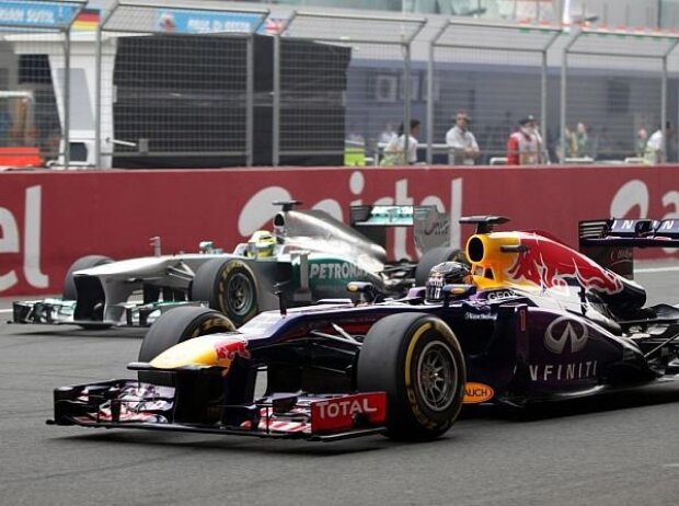 Sebastian Vettel, Nico Rosberg Sebastian Vettel, Nico Rosberg