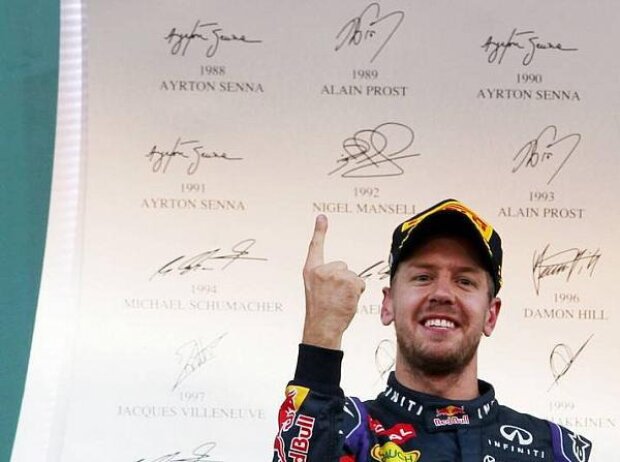 Titel-Bild zur News: Sebastian Vettel, Vettel-Finger