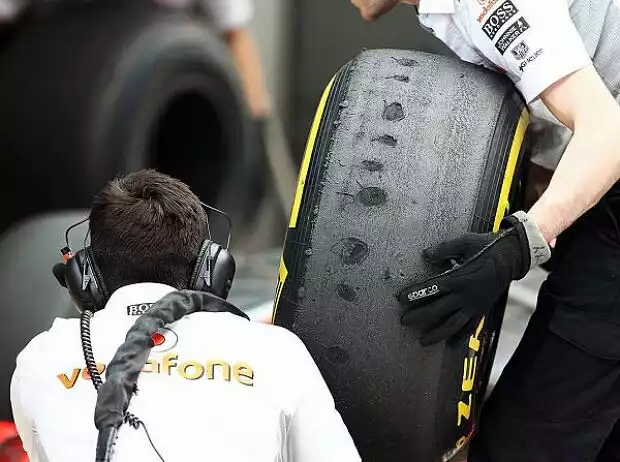 Titel-Bild zur News: Pirelli-Reifen