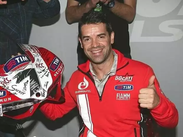Carlos Checa Titel-Bild zur News: Carlos Checa