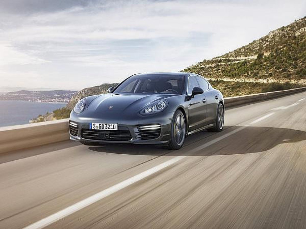 Porsche Panamera S