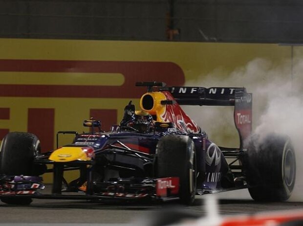 Titel-Bild zur News: Sebastian Vettel, Donuts