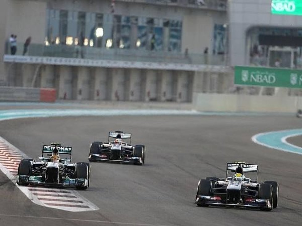 Lewis Hamilton, Esteban Gutierrez