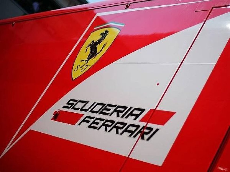 Ferrari Logo