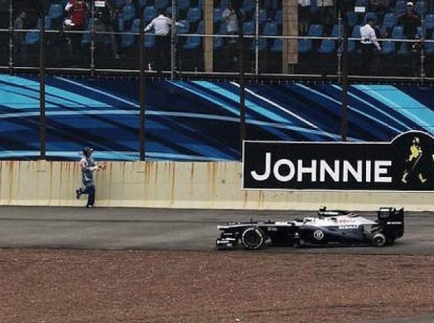 Titel-Bild zur News: Valtteri Bottas, Lewis Hamilton
