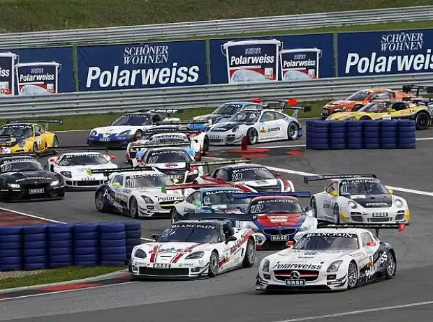 GT-Masters in Oschersleben Titel-Bild zur News: GT-Masters in Oschersleben