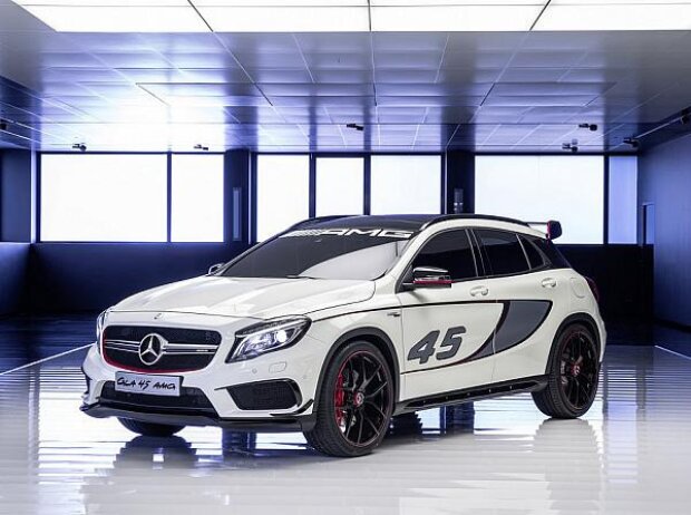 Concept GLA 45 AMG Concept GLA 45 AMG