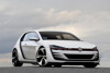 Bild zum Inhalt: Volkswagen Golf Vision GTI stellt sich auch  in USA vor