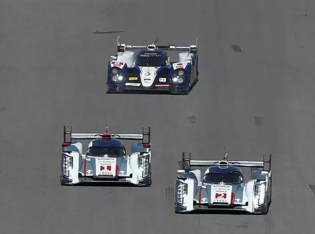 Tom Kristensen, Loic Duval, Allan McNish, Marcel Fässler, Benoit Treluyer, Anthony Davidson, Sebastien Buemi, Stephane Sarrazin Titel-Bild zur News: Tom Kristensen, Loic Duval, Allan McNish, Marcel Fässler, Benoit Treluyer, Anthony Davidson, Sebastien Buemi, Stephane Sarrazin