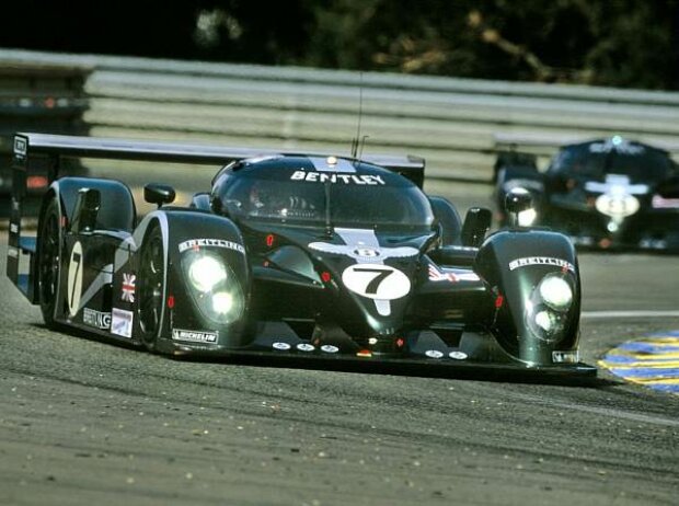 Rinaldo Capello, Tom Kristensen, Guy Smith in Le Mans 2003