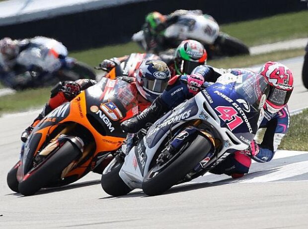 Aleix Espargaro, Colin Edwards Aleix Espargaro, Colin Edwards