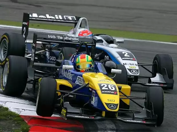 Romain Grosjean, Tom Dillmann Titel-Bild zur News: Romain Grosjean, Tom Dillmann
