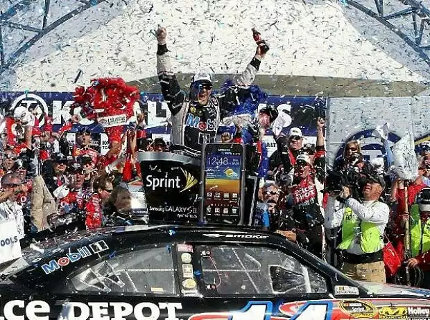 Tony Stewart Titel-Bild zur News: Tony Stewart