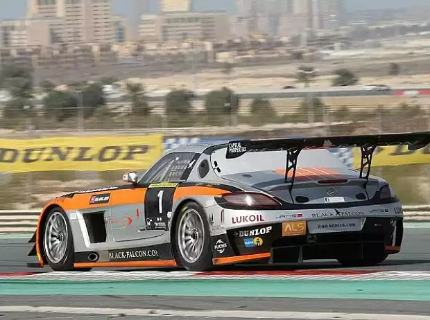 Black Falcon Mercedes SLS AMG Dubai Titel-Bild zur News: Black Falcon Mercedes SLS AMG Dubai