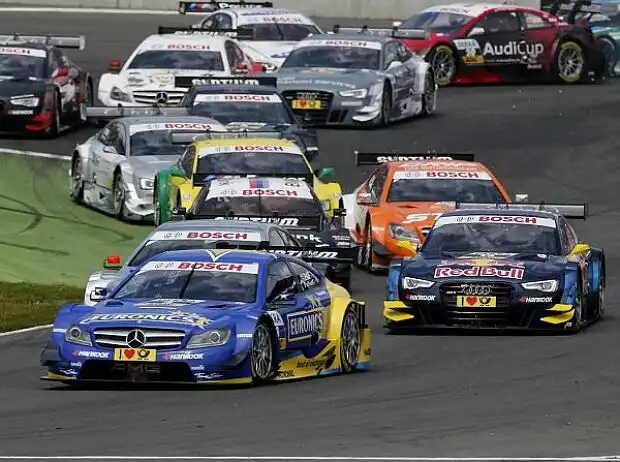 DTM-Start auf dem Lausitzring Titel-Bild zur News: DTM-Start auf dem Lausitzring