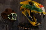 Bissig: Dinosaurier-Schädel im Senna-Design