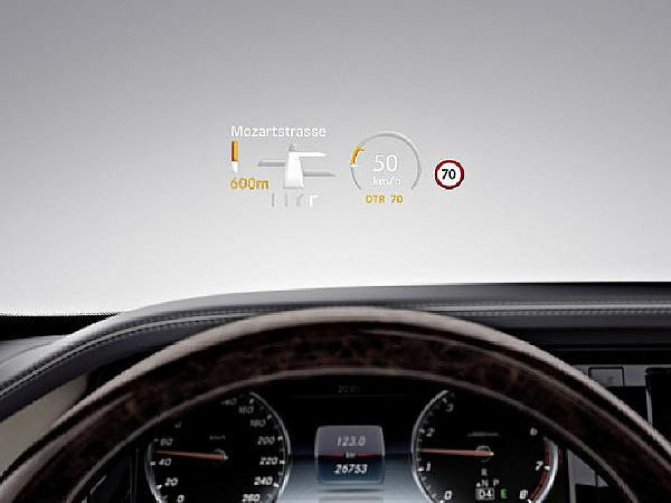 Mercedes-Benz S 600 Head-Up-Display
