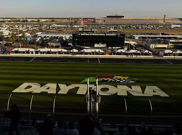 Daytona Titel-Bild zur News: Daytona