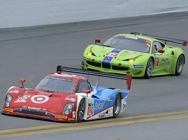 Scott Dixon, Tony Kanaan, Kyle Larson, Marino Franchitti Titel-Bild zur News: Scott Dixon, Tony Kanaan, Kyle Larson, Marino Franchitti
