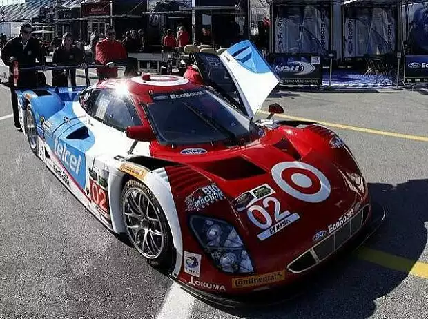 Scott Dixon, Tony Kanaan, Marino Franchitti, Kyle Larson, Chip Ganassi Titel-Bild zur News: Scott Dixon, Tony Kanaan, Marino Franchitti, Kyle Larson, Chip Ganassi