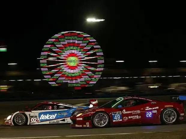 Scott Dixon, Tony Kanaan, Marino Franchitti, Kyle Larson, Piergiuseppe Perazzini, Paolo Ruberti Titel-Bild zur News: Scott Dixon, Tony Kanaan, Marino Franchitti, Kyle Larson, Piergiuseppe Perazzini, Paolo Ruberti