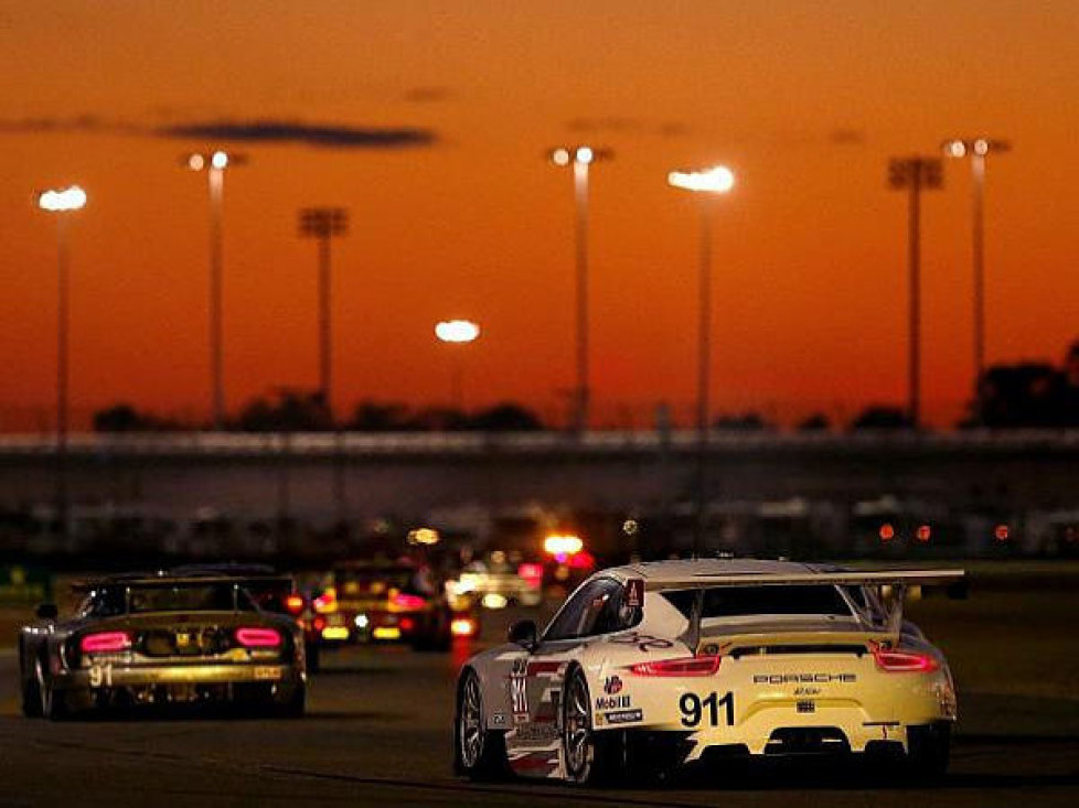 Dominik Farnbacher, Marc Goossens, Ryan Hunter-Reay, Nick Tandy, Patrick Pilet