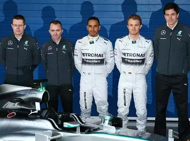 Lewis Hamilton, Nico Rosberg, Toto Wolff Titel-Bild zur News: Lewis Hamilton, Nico Rosberg, Toto Wolff