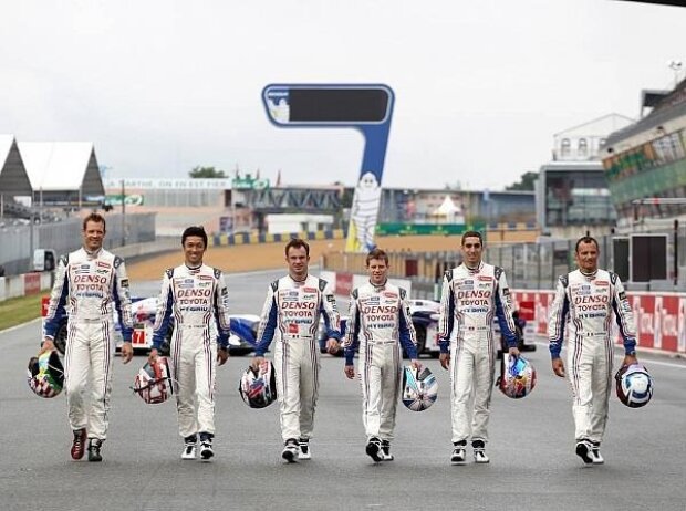 Alexander Wurz, Kazuki Nakajima, Anthony Davidson, Sebastien Buemi, Stephane Sarrazin