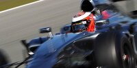 Bild zum Inhalt: Button & McNish: Die Formel 1 wird zwei Sekunden langsamer